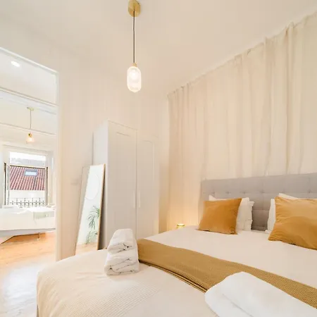 New&improved 41 Bedriver Front Apartmán Lisboa